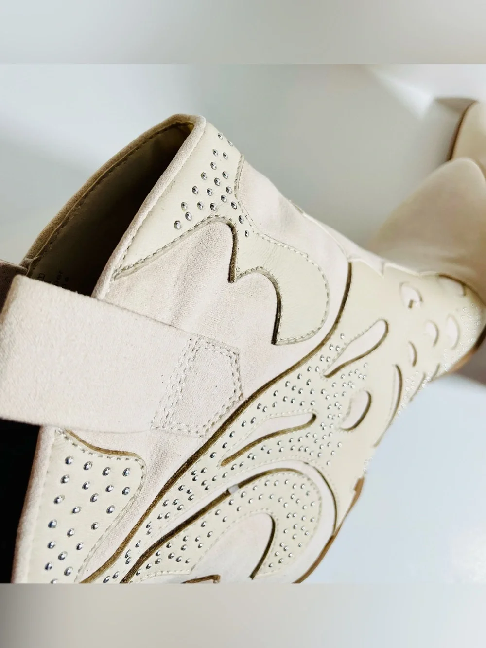 CARLOS SANTANA Cream Western Ankle Boots with Stud Detail - Picture 9 of 15